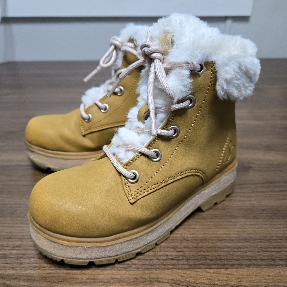 Skechers Glitter Fur Boots Girls Sz 12